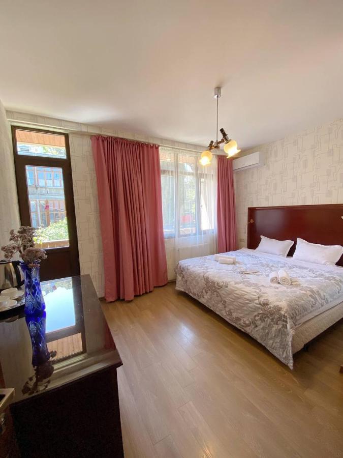 Chonkadzehotel Tbilisi Exterior photo